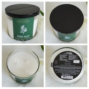 STRESS RELIEF BATH AND BODY WORKS CANDLE 🕯